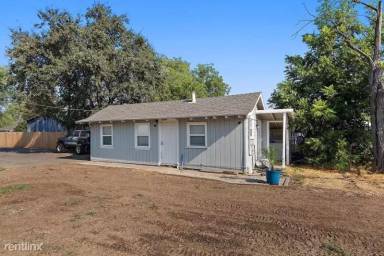 Main picture of 2742 Plover St