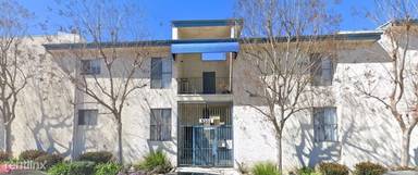 Main picture of 5201 Rigoletto St