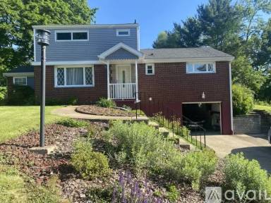 Main picture of 713 Sherwood Dr