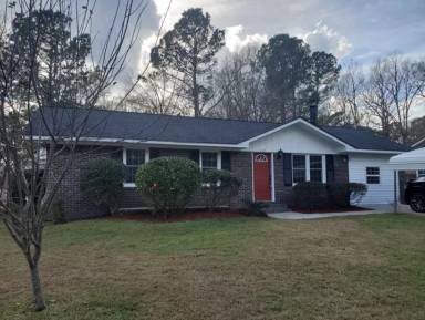 Main picture of 115 Lisa Dr