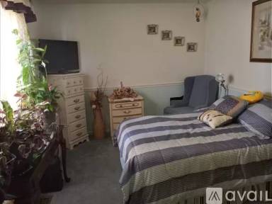 Main picture of 457 Onyx Ct