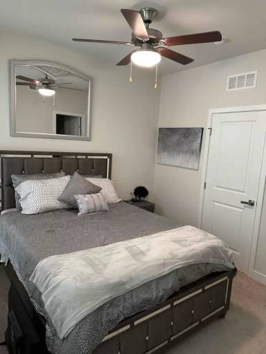 Main picture of 2801 Lewis Ave