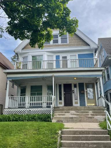 Main picture of 3311 W McKinley Blvd