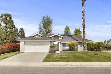 Main picture of 9200 Hoxie Ct