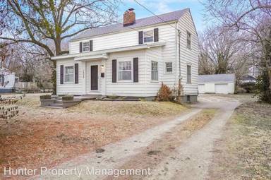 Main picture of 1608 E McDaniel St
