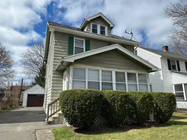 Main picture of 193 Sunset St