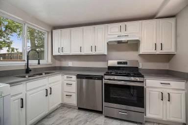 Main picture of 954 Winona Ct