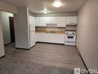 Main picture of 5360 Secor Rd