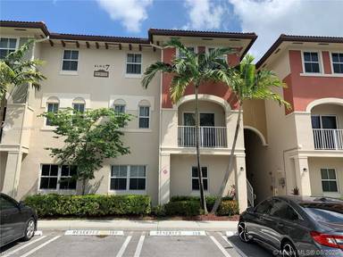 Main picture of 8740 NW 97th Ave