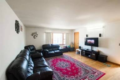 Main picture of 431 Liberty Ave