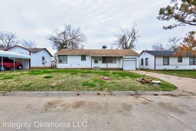 Main picture of 1038 Holly Ln
