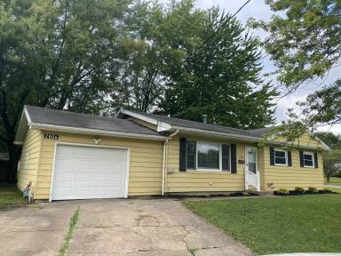 Main picture of 2806 Bainbridge Ave