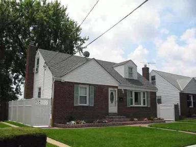 Main picture of 1098 Gerald St