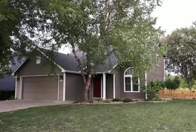 Main picture of 2828 Meadow Dr
