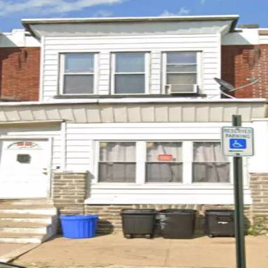 Main picture of 2049 Albright St