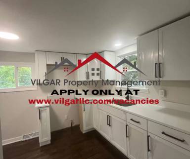 Main picture of 3652 Calhoun St