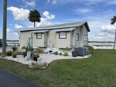 Main picture of 6150 Deepwater Dr