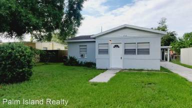 Main picture of 3912 W La Salle St