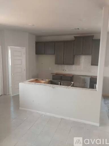 Main picture of 5622 Evanston Ln