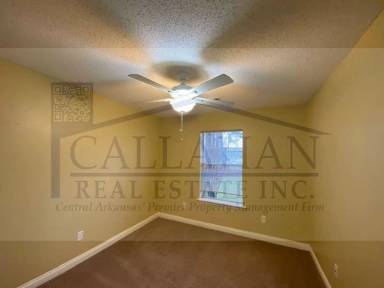 Main picture of 405 Waymack Rd