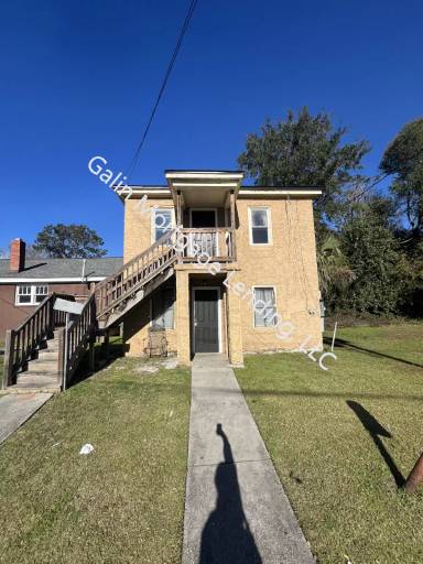 Main picture of 1908 Richards St