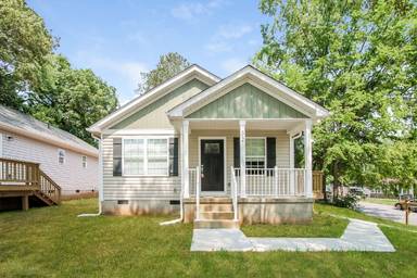 Main picture of 317 Salisbury Rd