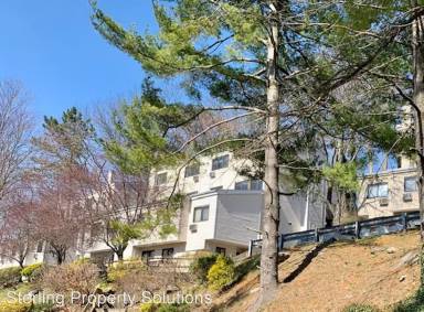 Main picture of 31 Hillside Ter