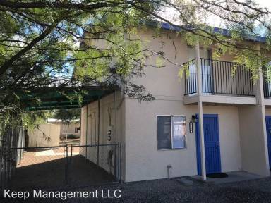 Main picture of 4120 E Bermuda St