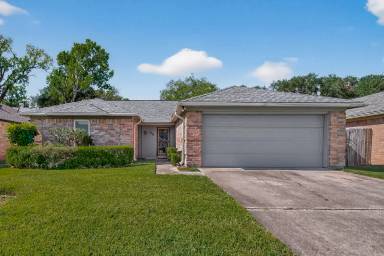 Main picture of 2510 Old Fort Rd