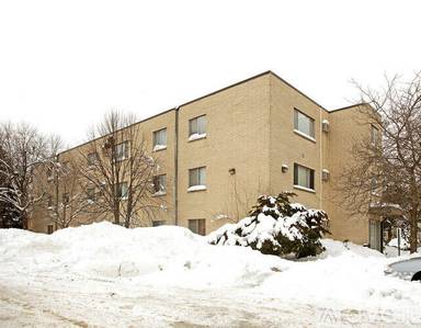 Main picture of 600 Hoyt Ave E
