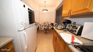 Main picture of 2415 28th St