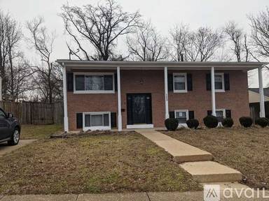 Main picture of 123 Cindy Ln