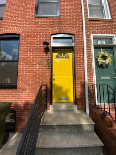 Main picture of 105 S Poppleton St