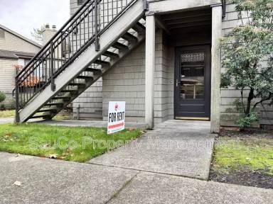 Main picture of 63 Galen St