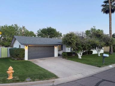 Main picture of 8161 N 1st Dr