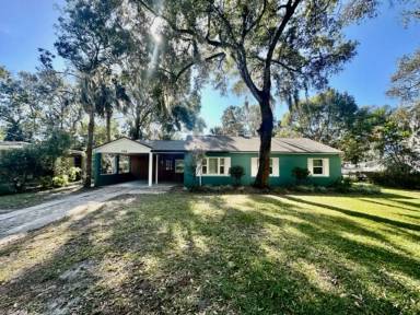 Main picture of 324 W 12th Ave