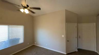 Main picture of 2913 E Impala Ave