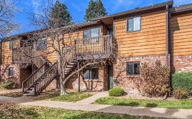 Main picture of 2273 S Buckley Rd