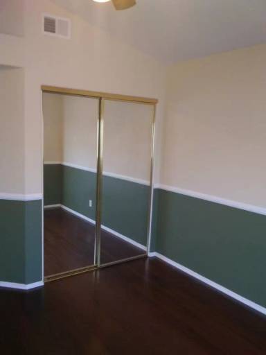 Main picture of 11661 Windcrest Ln