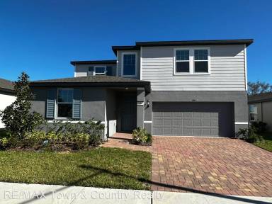 Main picture of 144 Towns Cir