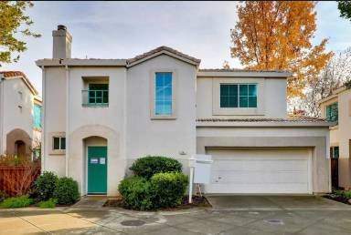 Main picture of 209 White Oak Ct