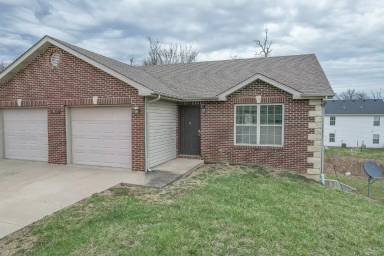 Main picture of 911 Ashley Dr