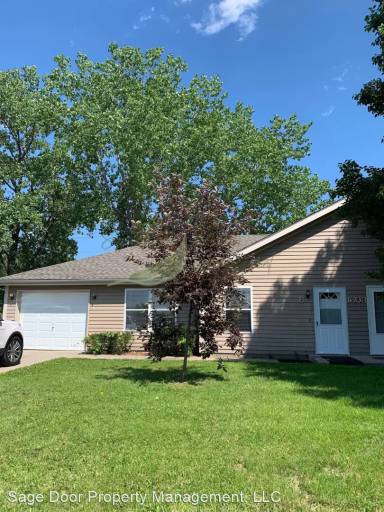 Main picture of 1603 Rosalea St