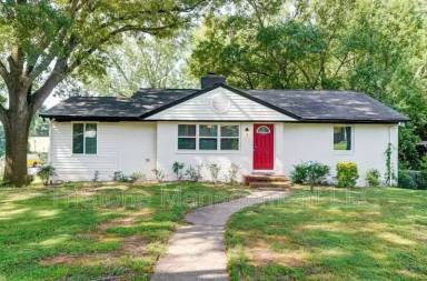 Main picture of 3201 Bonaire Dr