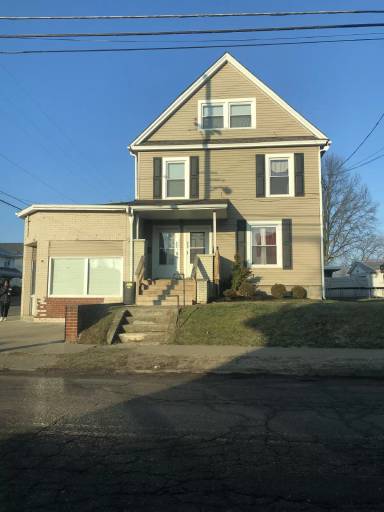 Main picture of 3101 6th St SW