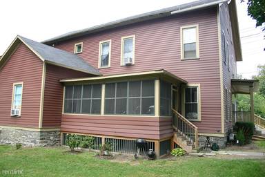 Main picture of 1024 N Tioga St