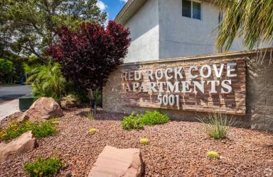 Main picture of Red Rock Cove