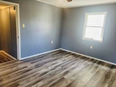 Main picture of 111 3rd St