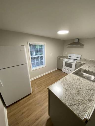Main picture of 3277 Carrington Rd