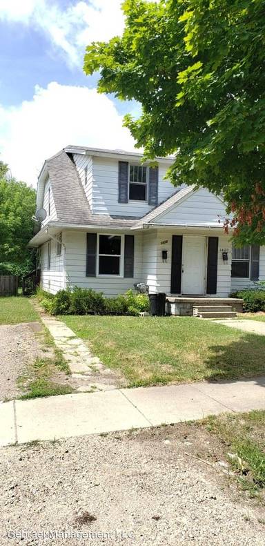 Main picture of 1422 Downey St